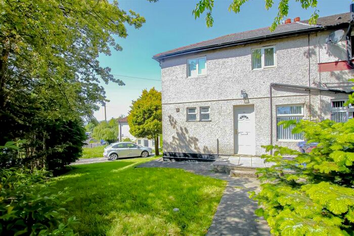 2 Bedroom Semi-Detached House To Rent In Ribble Avenue, Burnley, BB10