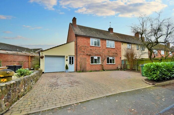 4 Bedroom Semi-Detached House For Sale In Church Lane, Ratcliffe On The Wreake, LE7
