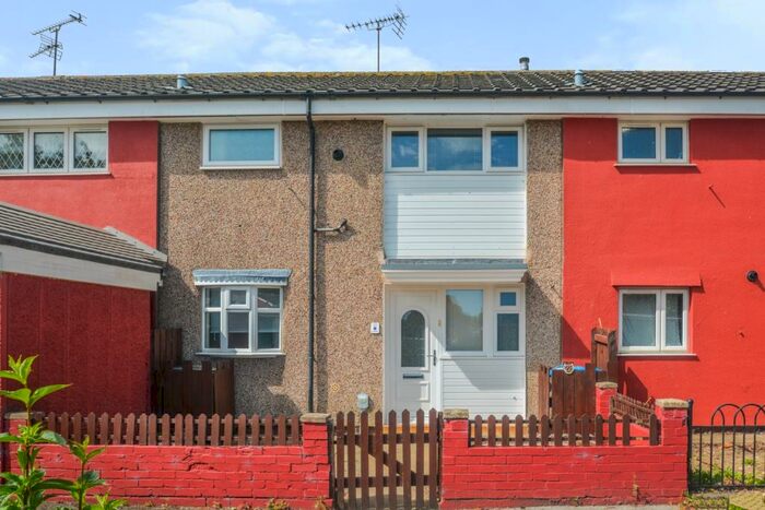 3 Bedroom Terraced House To Rent In Leeming Garth, Bransholme, Hull, Yorkshire, HU7