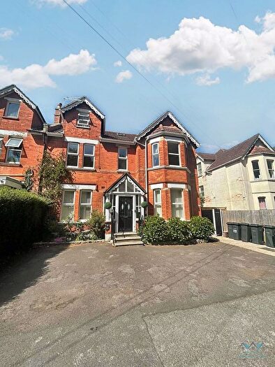 1 Bedroom Flat To Rent In Spencer Road, Bournemouth, BH1