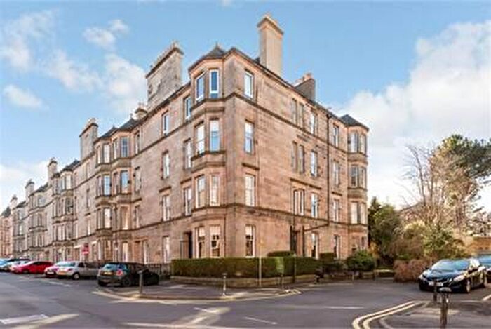 4 Bedroom Flat To Rent In , Montpelier Park, Edinburgh, EH10