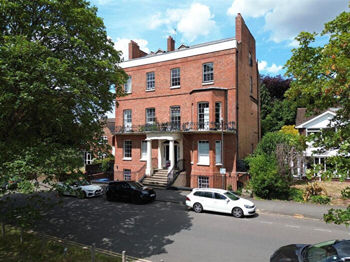 2 Bedroom Flat To Rent In Newbold Terrace East, Leamington Spa, CV32