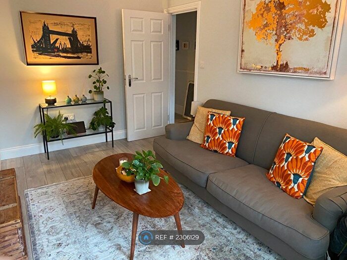 2 Bedroom Maisonette To Rent In Cumberland Road, London, W7