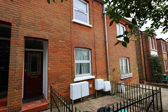 1 Bedroom Flat To Rent In Buckhurst Avenue, Sevenoaks, TN13