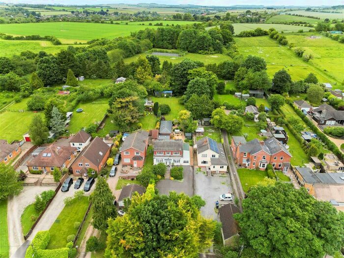 5 Bedroom Detached House For Sale In East Gomeldon Road, Gomeldon, SP4