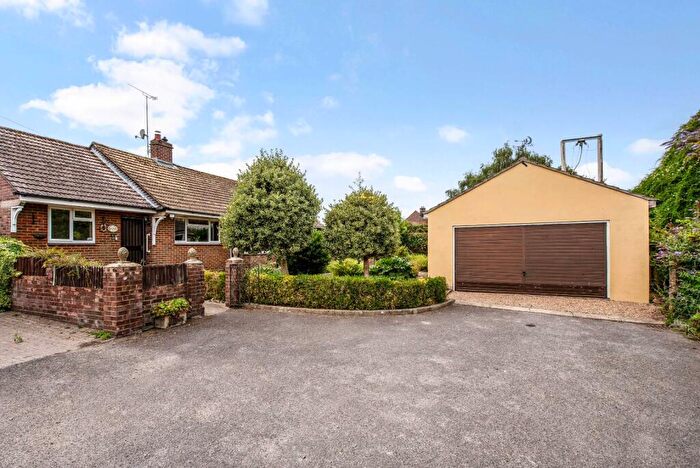 4 Bedroom Bungalow For Sale In Chidden Close, East Meon, Petersfield, Hampshire, GU32