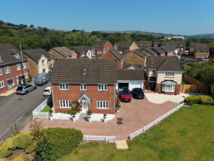 4 Bedroom Detached House For Sale In Sword Hill, Castel Maen, Caerphilly, CF83
