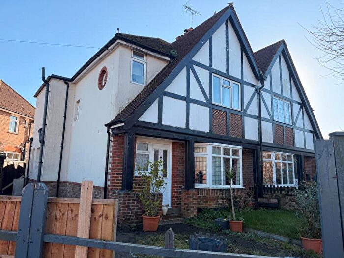 3 Bedroom Semi Detached House For Sale In South Way, Bognor Regis, West Sussex, PO21