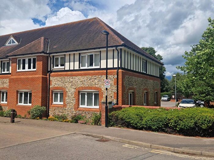 2 Bedroom Flat For Sale In Abbots Gate, Lydgate Court Abbots Gate, IP33
