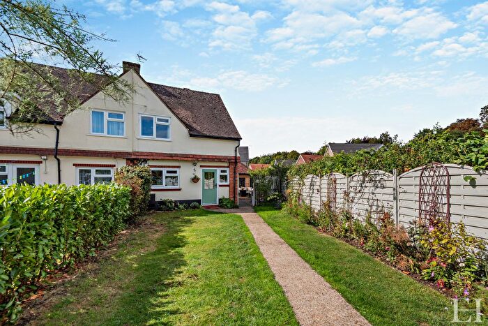 3 Bedroom End Of Terrace House For Sale In Station Road, Foxton, Cambridge, CB22