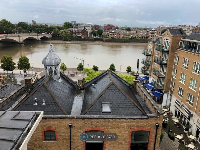 2 Bedroom Flat To Rent In Putney Wharf, Putney, SW15