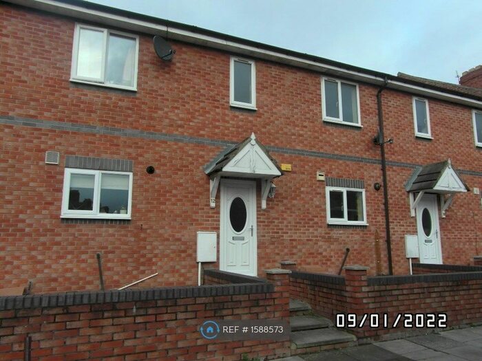 3 Bedroom Terraced House To Rent In Westfield Terrace, Gateshead, NE8