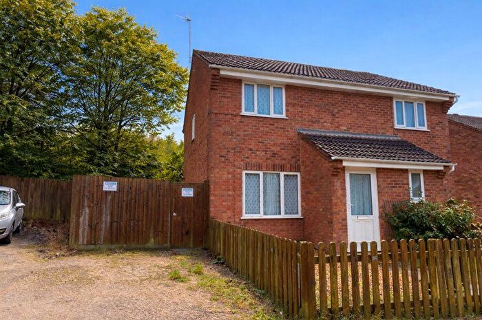 2 Bedroom Semi-Detached House For Sale In Donnington, Bradville, Milton Keynes, MK13