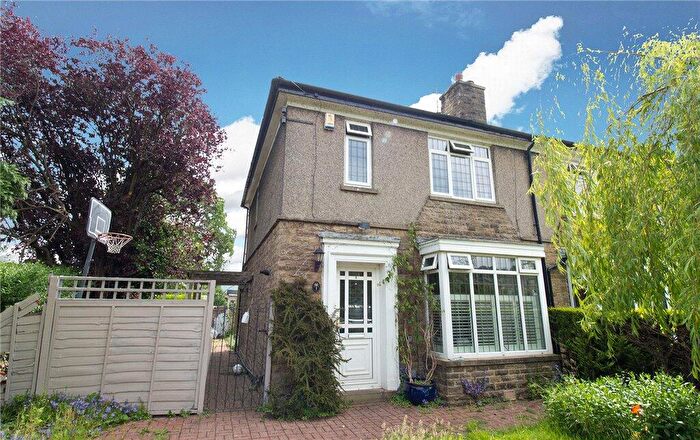 3 Bedroom Semi-Detached House For Sale In Summerhill Drive, Steeton, Keighley, West Yorkshire, BD20