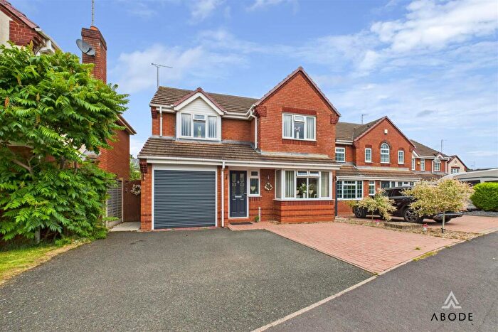 4 Bedroom Detached House For Sale In Tunnicliffe Way, Uttoxeter, Staffordshire, ST14
