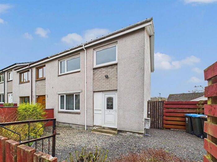 3 Bedroom Semi-detached House For Sale In Sauchob Place, Methven, Perth, PH1