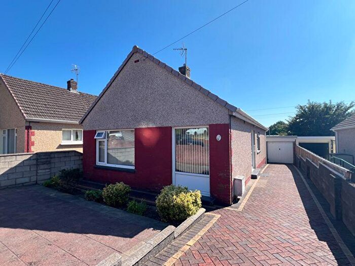 3 Bedroom Detached Bungalow For Sale In Heol-Y-Groes Litchard Bridgend, CF31