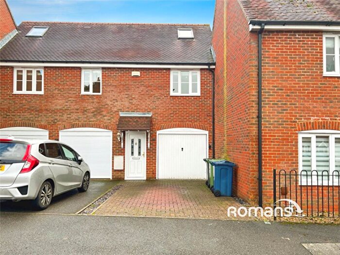 3 Bedroom Terraced House To Rent In West Court, Downley, High Wycombe, HP13