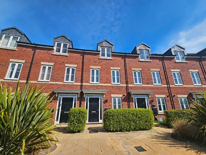 3 Bedroom Town House To Rent In Baker Parade, East Riding Of Yorkshire, HU17