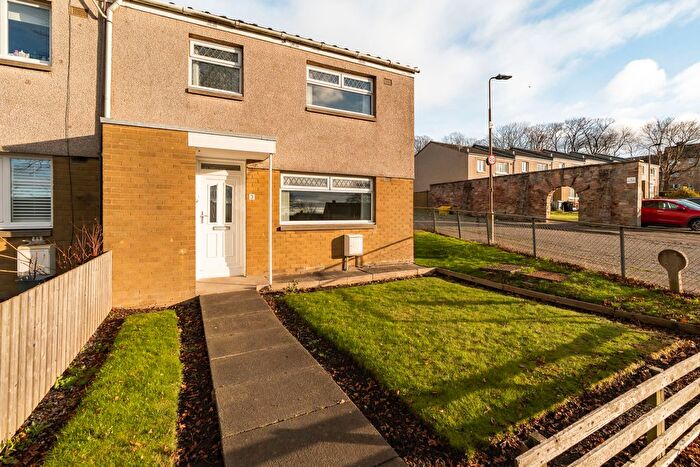 3 Bedroom End Terrace House For Sale In Rannoch Place, Edinburgh, EH4