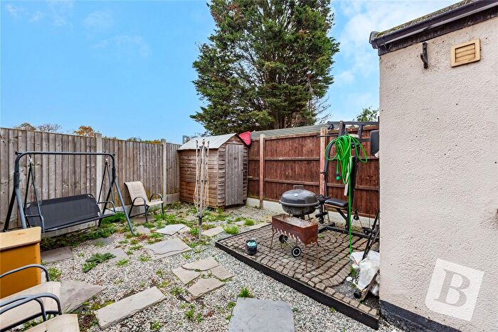 3 Bedroom Semi-Detached House For Sale In Cotleigh Road, Romford, RM7