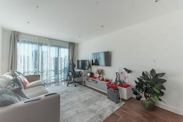 1 Bedroom Flat To Rent In Talbot Skyline, Rayners Lane, Harrow, HA2