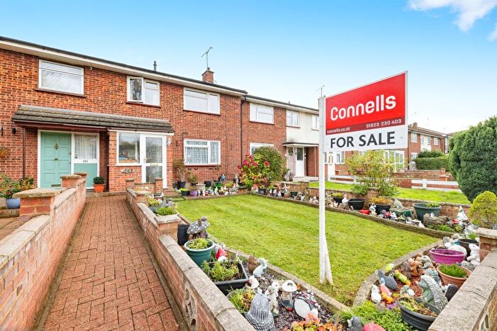 3 Bedroom Terraced House For Sale In Croxley View, Watford, WD18