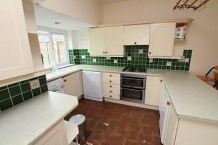 6 Bedroom Terraced House To Rent In Bishop Road, Bristol, BS7