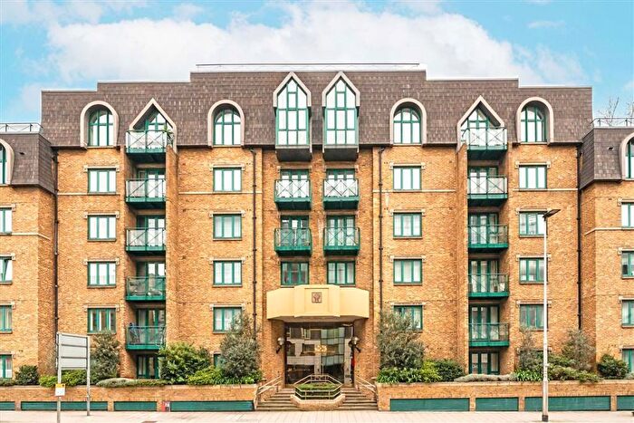 1 Bedroom Flat For Sale In Westminster Bridge Road, Waterloo, SE1