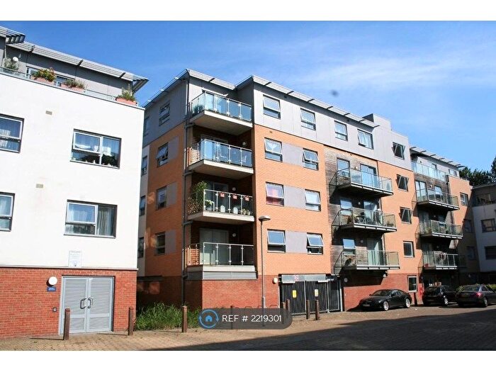 2 Bedroom Flat To Rent In Orchid Lodge, Mitcham, CR4