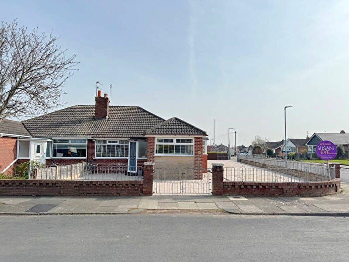 2 Bedroom Semi-detached Bungalow For Sale In Ascot Road, Thornton-Cleveleys, FY5