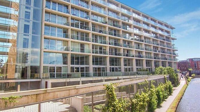 1 Bedroom Apartment To Rent In Timber Wharf, Worsley Street, M15