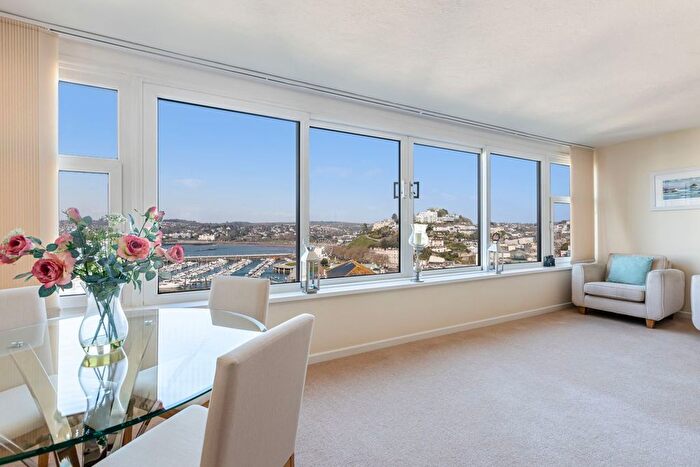 3 Bedroom Flat For Sale In Vane Hill Road, Torquay, Devon, Bx, TQ1