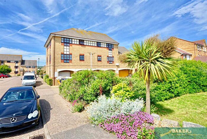 2 Bedroom Apartment To Rent In Emerald Quay, Shoreham By Sea, BN43