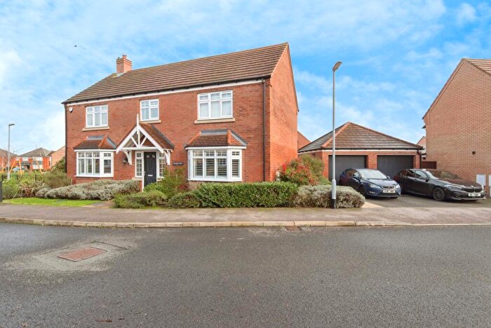 4 Bedroom Detached House For Sale In Swallow View, Lower Stondon, Henlow, Bedfordshire, SG16