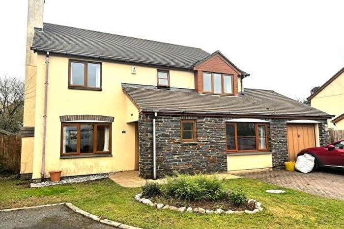 4 Bedroom Detached House To Rent In Rosevale Gardens, Bodmin, PL30
