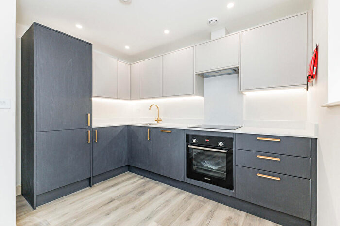 2 Bedroom Flat To Rent In Mulgrave Road, Sutton, SM2