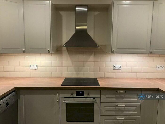 3 Bedroom Terraced House To Rent In Hillside Avenue, Kettering, NN15