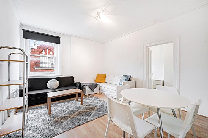 2 Bedroom Flat To Rent In York Mansions, Chiltern Street, W1U