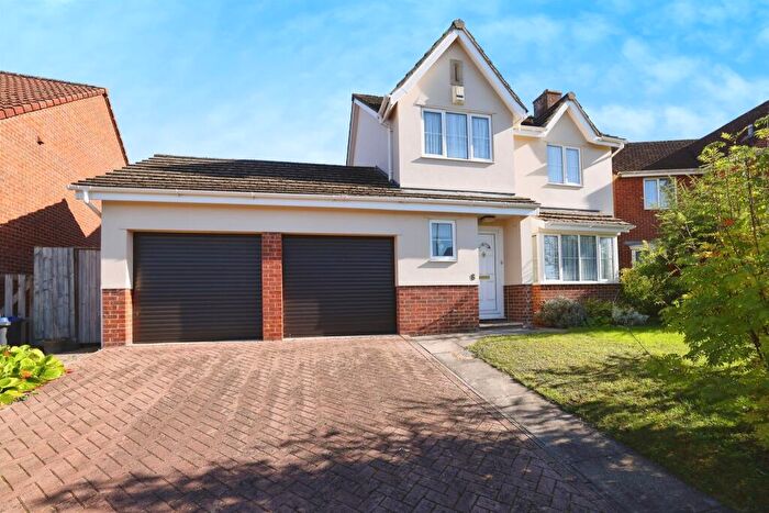 4 Bedroom Detached House For Sale In Neate Road, Devizes, SN10