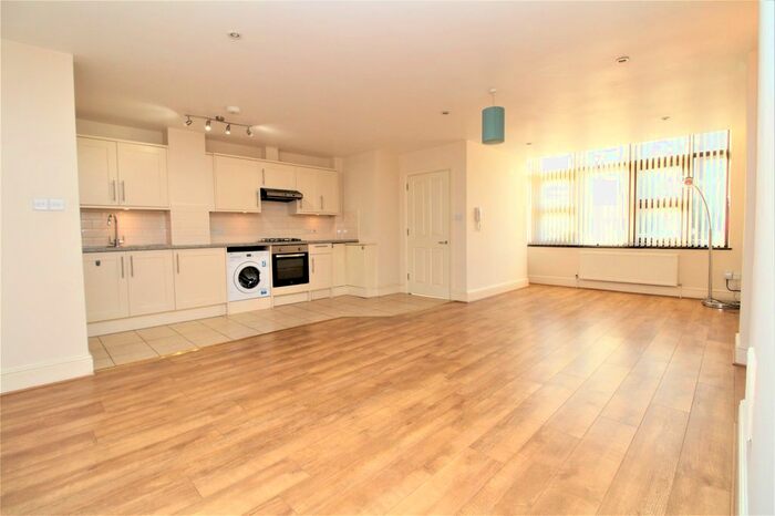 2 Bedroom Flat To Rent In Kirkdale, Sydenham, SE26