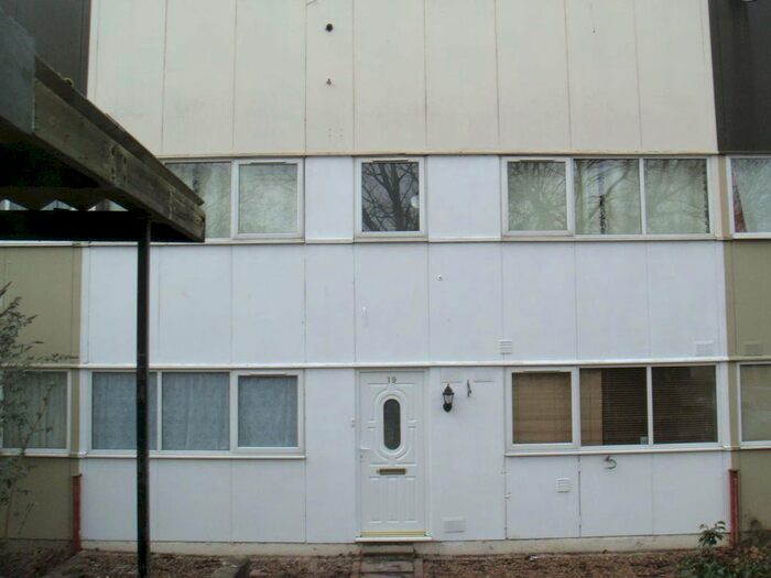 3 Bedroom Terraced House To Rent In Colne, Tinkers Bridge, Milton Keynes, MK6