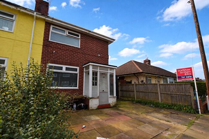 2 Bedroom End Of Terrace House For Sale In Pasture Avenue, Moreton, Wirral, CH46