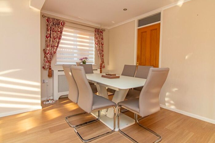 3 Bedroom Detached Bungalow For Sale In Padgate Close, Scraptoft, Leicester, LE7