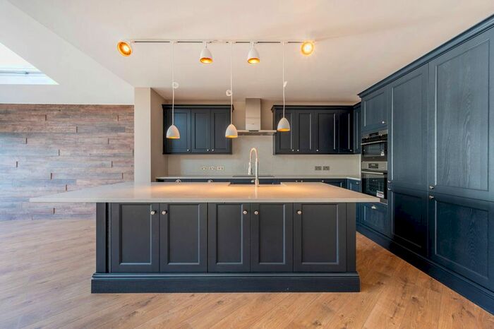 5 Bedroom End Terrace House For Sale In Westway, Raynes Park, London, SW20