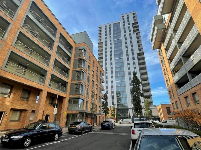 2 Bedroom Flat To Rent In Cannon Road, London, N17