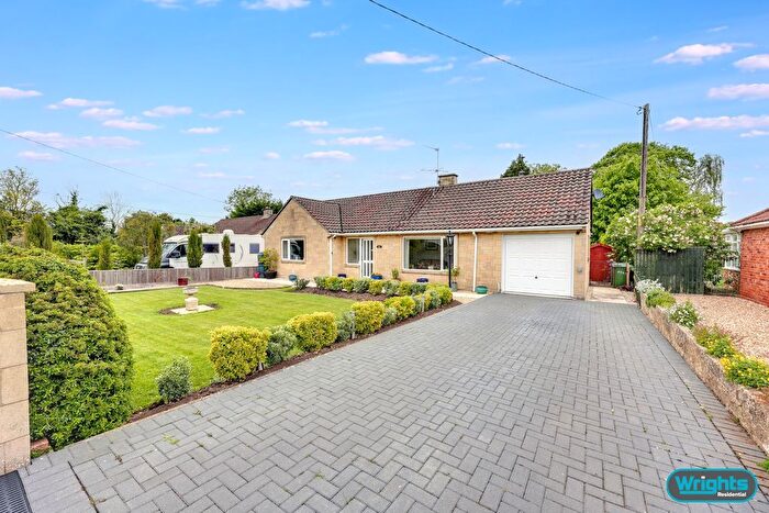 2 Bedroom Detached Bungalow To Rent In Marsh Road, Trowbridge, BA14