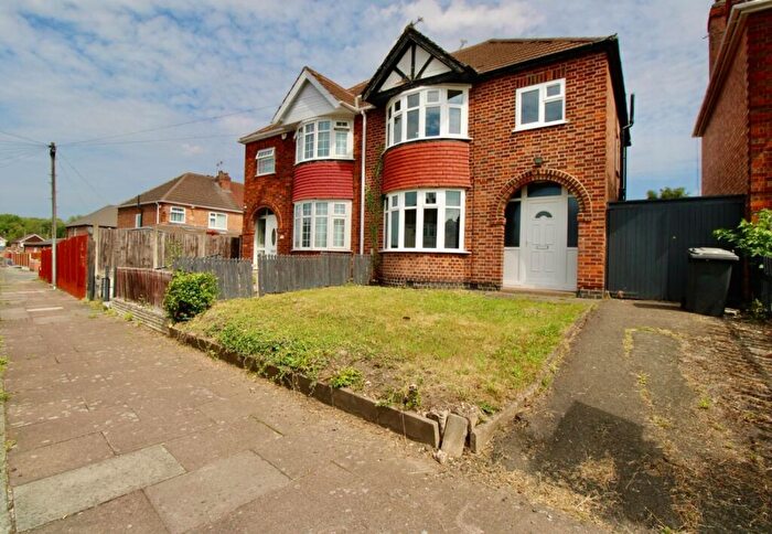 3 Bedroom Semi-Detached House To Rent In Berridge Lane, Leicester, Leicestershire, LE4
