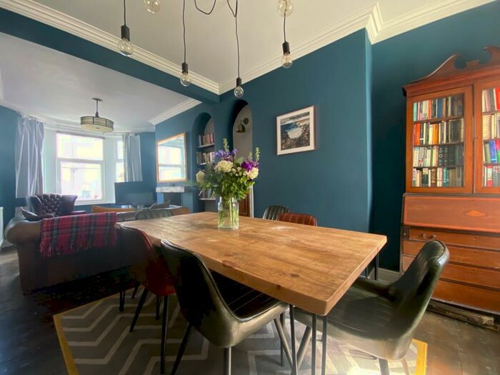 3 Bedroom Terraced House To Rent In Arabella Street, CF24