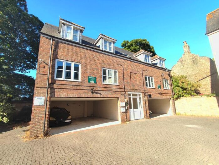 1 Bedroom Flat To Rent In Canterbury Road, Birchington, CT7